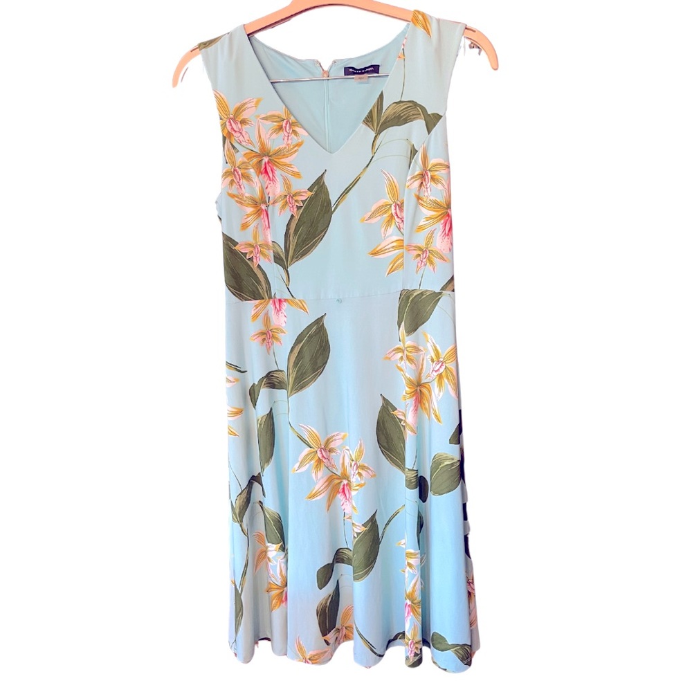 Tommy Hilfiger sleeveless floral colorful tropical summer dress. Size 6
